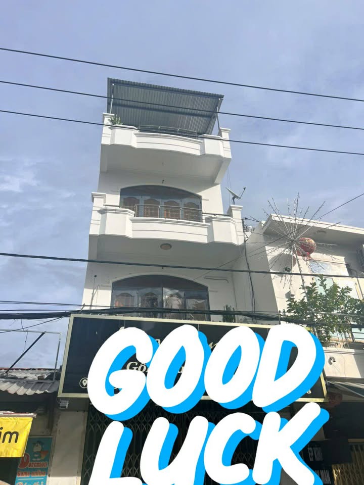 Nhà nguyên căn cho thuê Đường Đồng Nai, Nha Trang 40m² giá 10 triệu - Hướng Đông mát mẻ