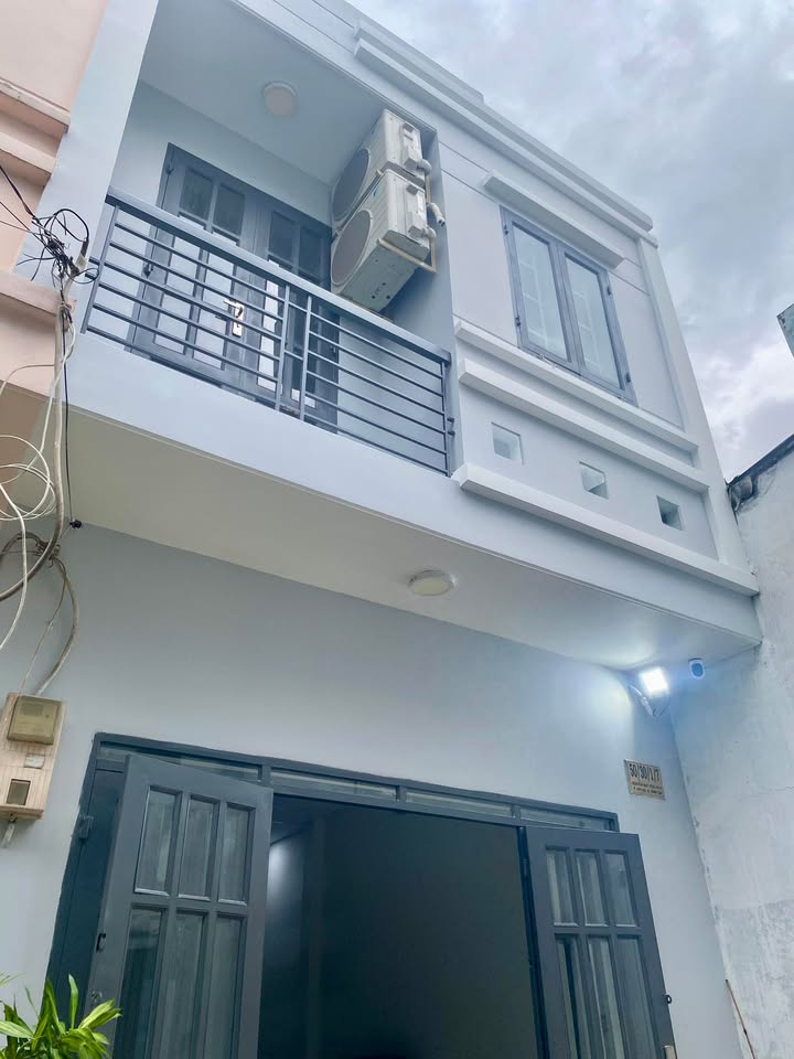 Nhà cho thuê nguyên căn 2PN Nguyễn Quý Yêm, Bình Tân - Full nội thất, giá 12 triệu