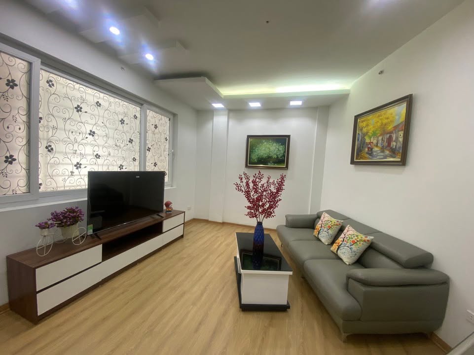 Nhà nguyên căn cho thuê tại ngõ Đình Đông, Hai Bà Trưng, 30m² - Giá 14 triệu/tháng