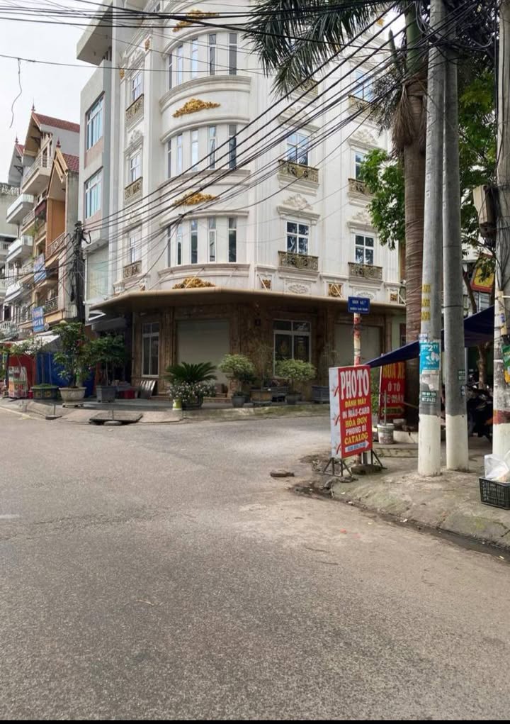 Nhà phố Tam Trinh 65m² giá 6.5 tỷ - Kinh doanh thuận lợi, ô tô tránh nhau!