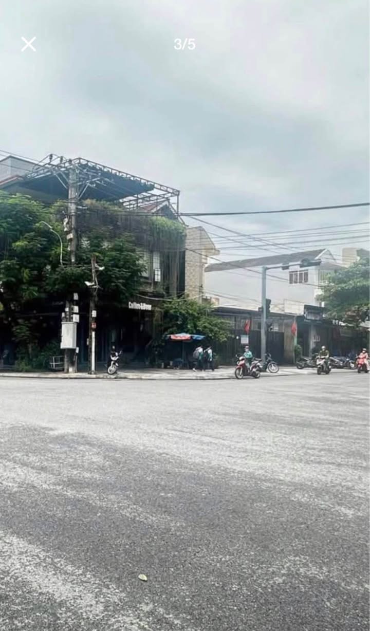 Nhà phố lô góc 2 mặt tiền Đường Đào Tấn, 201m² giá 18.09 tỷ - Vị trí kinh doanh đắc địa!