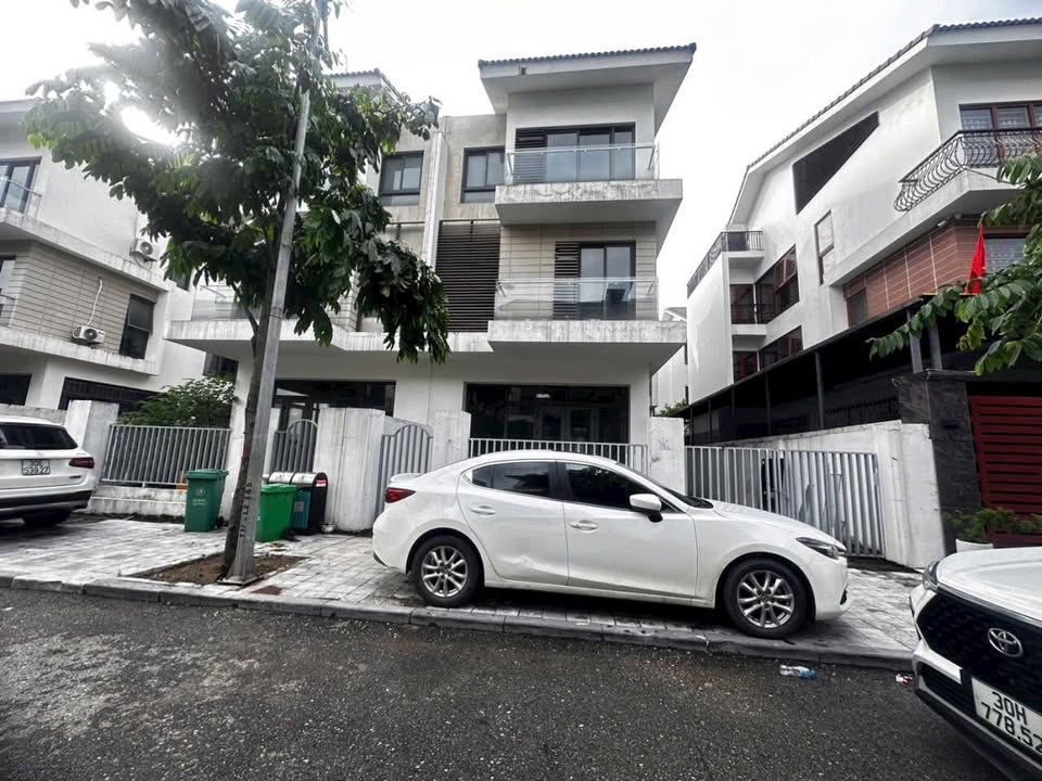 Biệt thự An Vượng Dương Nội 180m² giá nhỉnh 41 tỷ - Vị trí kim cương cạnh công viên