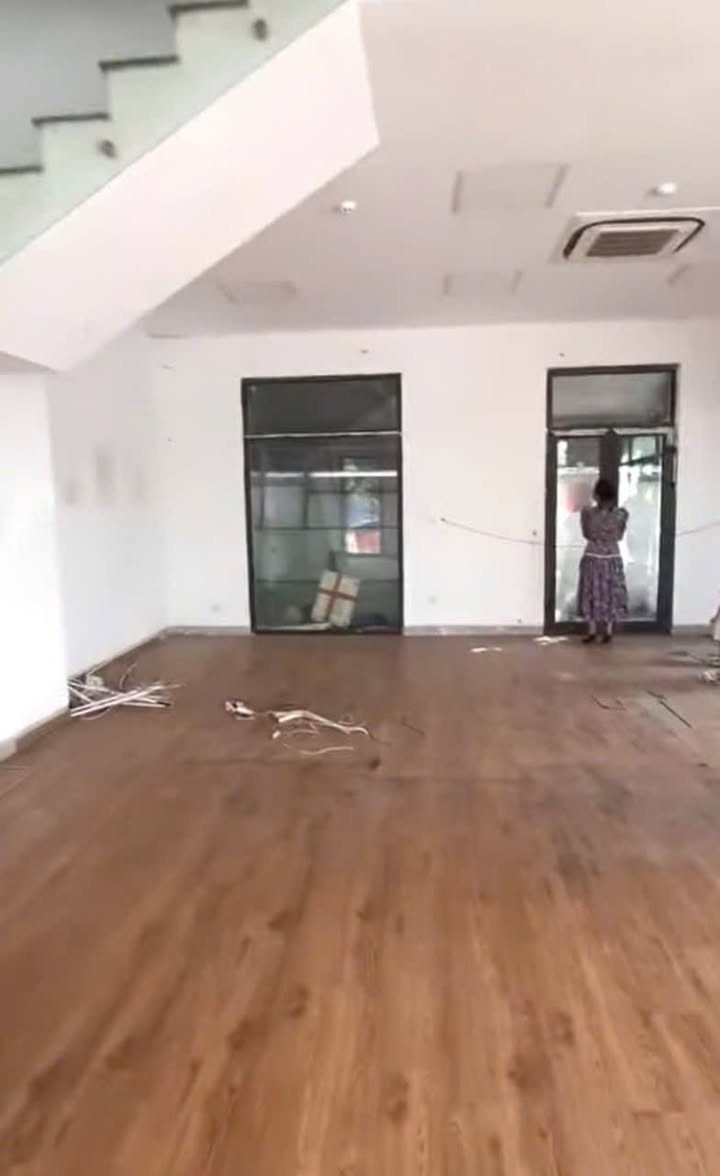 Shophouse cho thuê Vinhomes Green Bay 100m² - Nhà lô góc, phù hợp kinh doanh!