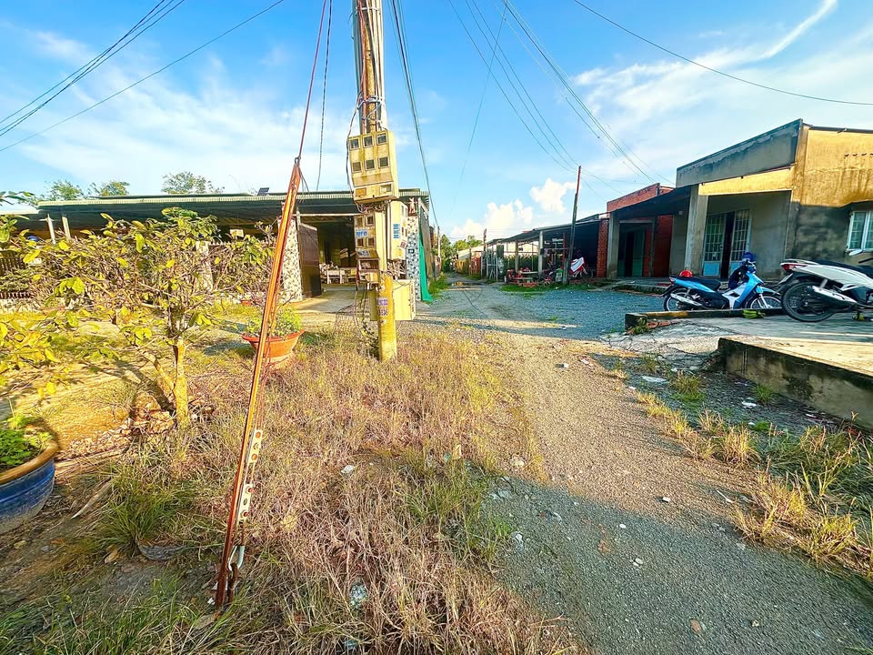 Đất thổ cư 240m² tại Ấp Thuận An, Tây Ninh chỉ 595 triệu - Sổ hồng riêng, công chứng ngay!