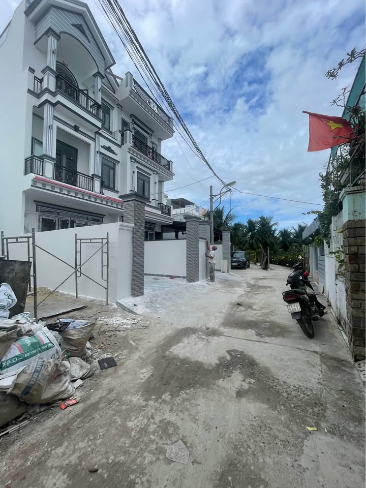 Nhà 3 tầng phường Tây, Nha Trang 115m² giá 4.85 tỷ - An cư lý tưởng!