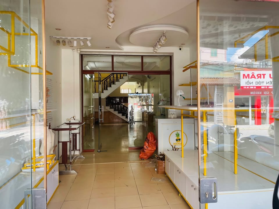 Nhà mặt đường LT Trọng Vinh 95m² giá 16 triệu - Chính chủ cho thuê