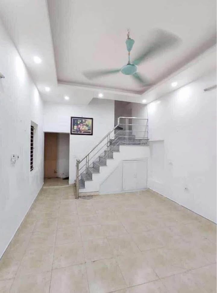 Nhà 2 tầng Quang Trung, Nam Định 33m² giá 1.05 tỷ - Sẵn sàng vào ở ngay!