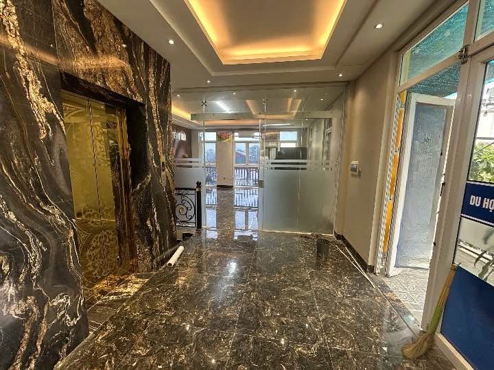 Townhouse Louis City Đại Mỗ 179.5m² giá thỏa thuận - Cơ hội đầu tư hiếm có!