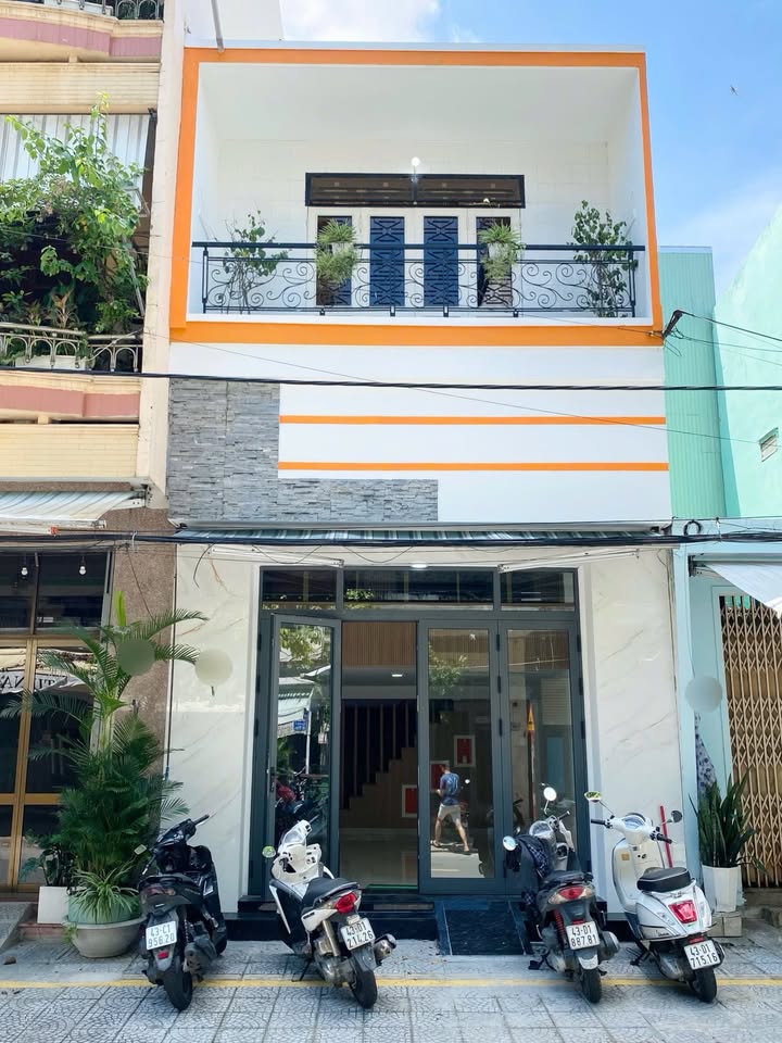Nhà mặt tiền Đỗ Quang, Đà Nẵng 53m² giá 18 triệu - Vị trí đắc địa cho kinh doanh!