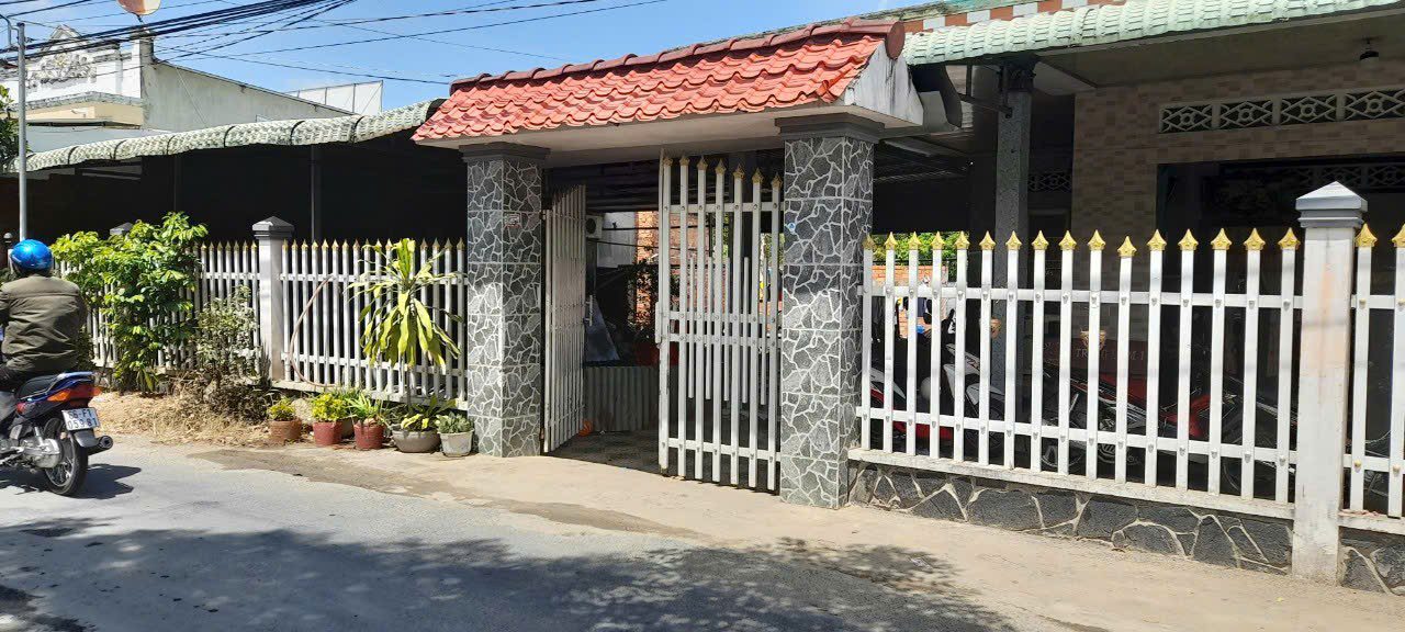 Đất nền đường Tràm Dơi, Tân Hội Trung, 238m² giá 1.4 tỷ - Đầu tư sinh lời tốt!