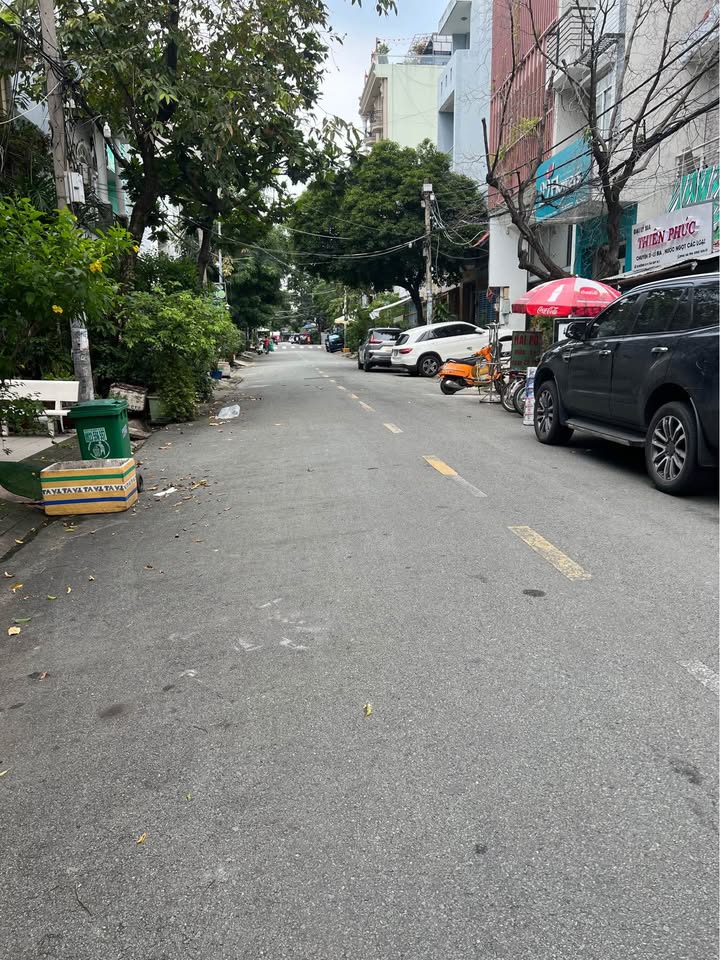 Nhà nguyên căn cho thuê mặt tiền đường Số 23, quận 7, 70m² giá 11 triệu - Thiết kế theo sở thích của bạn!