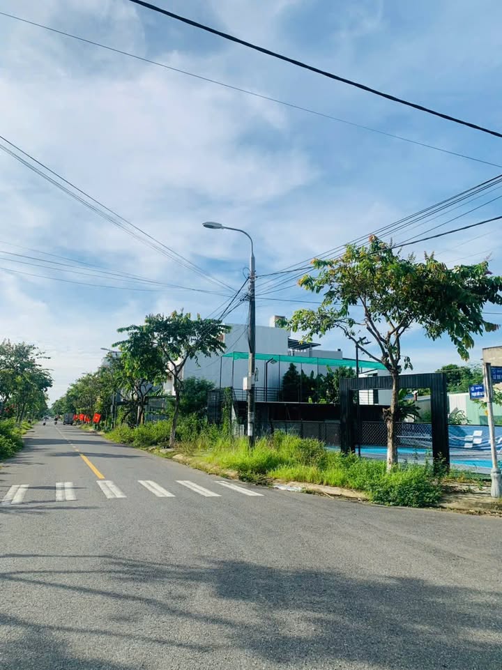 Bán đất khu dân cư Bá Tùng Đà Nẵng 100m² giá 2.8 tỷ - Đầu tư sinh lời ngay!