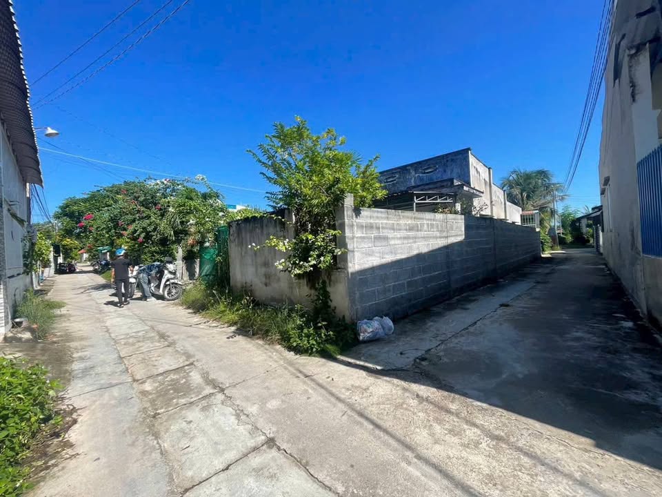 Đất nền Phú Trinh, Phan Thiết 130m² chỉ 1 tỷ - Gần chợ và trường học!