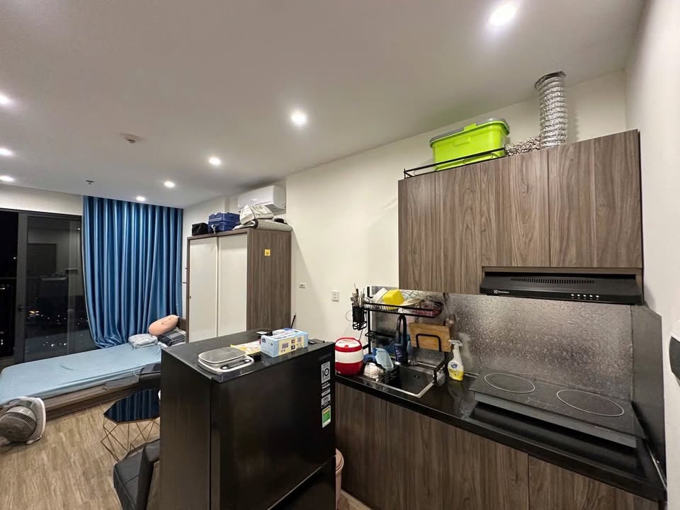 Căn hộ studio Vinhomes Smart City Tây Mỗ giá 6.8 triệu - Full đồ, vào ở ngay!