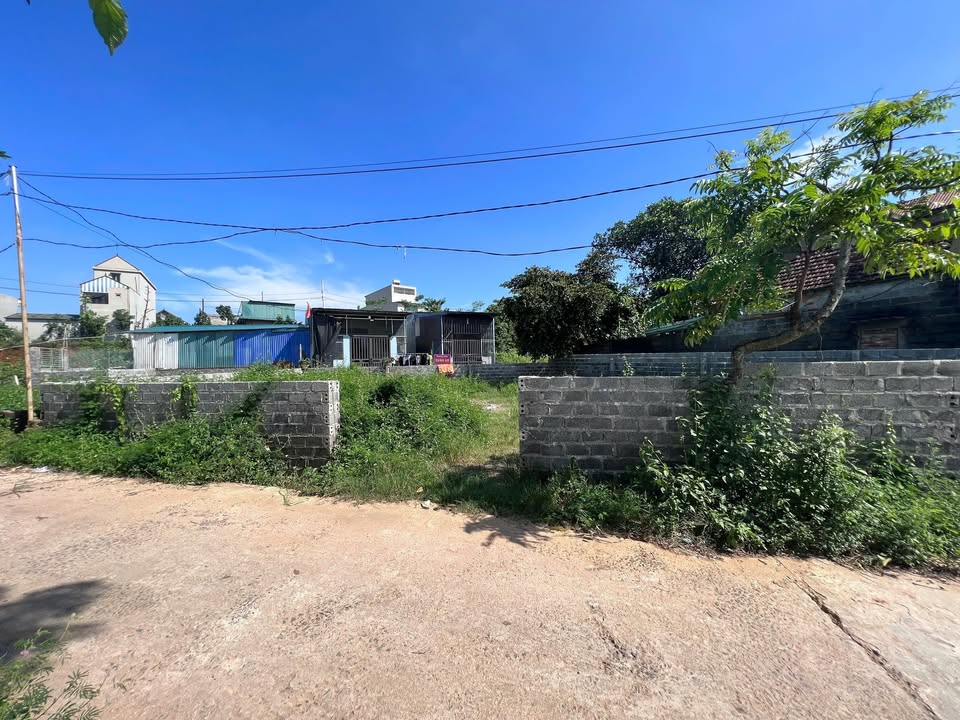 Đất nền Đông Hạ, Phú Cát 200m² giá 1 tỷ - Cơ hội đầu tư tuyệt vời!