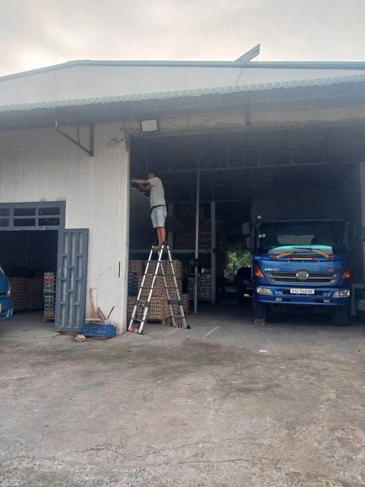 Kho/xưởng cho thuê Dĩ An 600m² giá 27 triệu - Đường xe tải 10 tấn