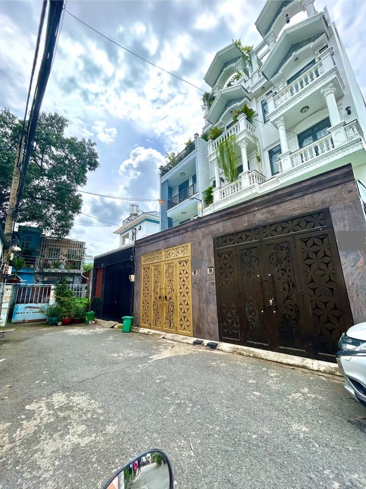 Nhà HXH 3MT 65m² Đường Phạm Văn Bạch, Tân Bình - Giá chỉ 6.5 tỷ!