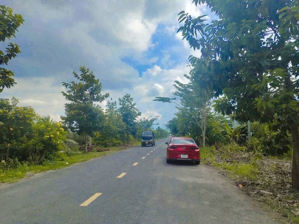 Đất nền xã Mỹ Thuận, Vĩnh Long 120m² giá 660 triệu - Đầu tư sinh lời hấp dẫn!