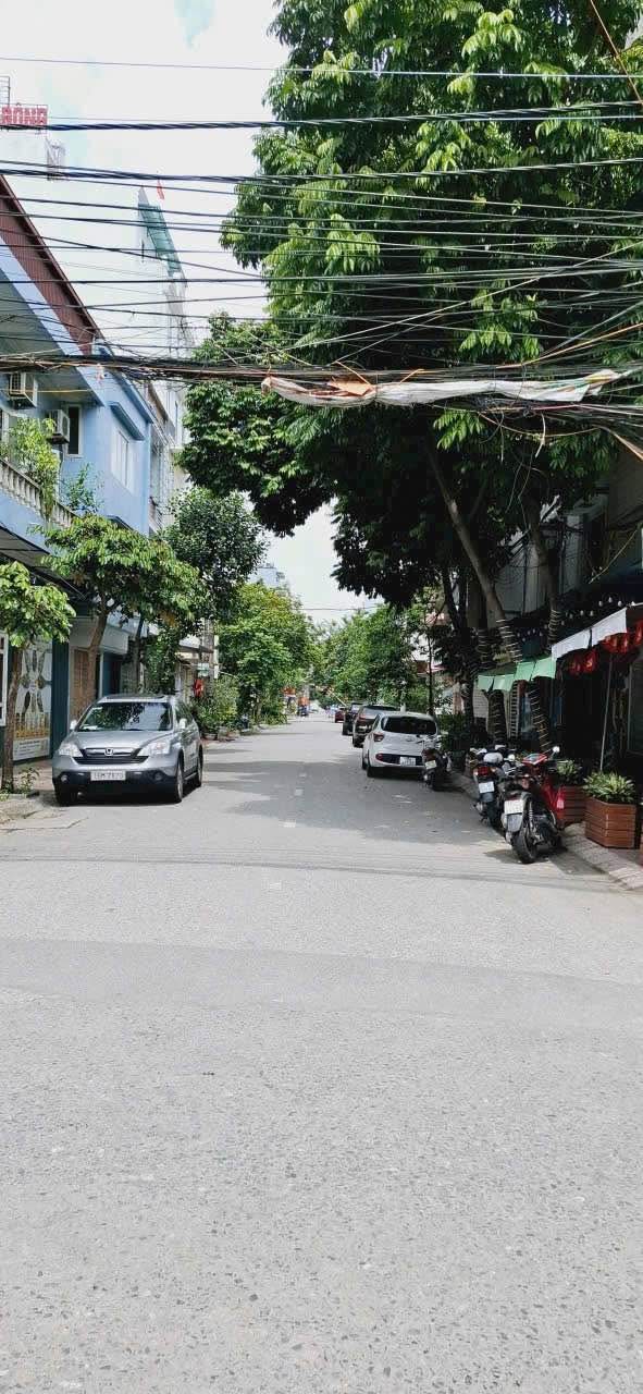 Nhà lô góc Hải An 92m² giá 9.5 tỷ - Vị trí siêu đẹp, dân cư đông đúc!