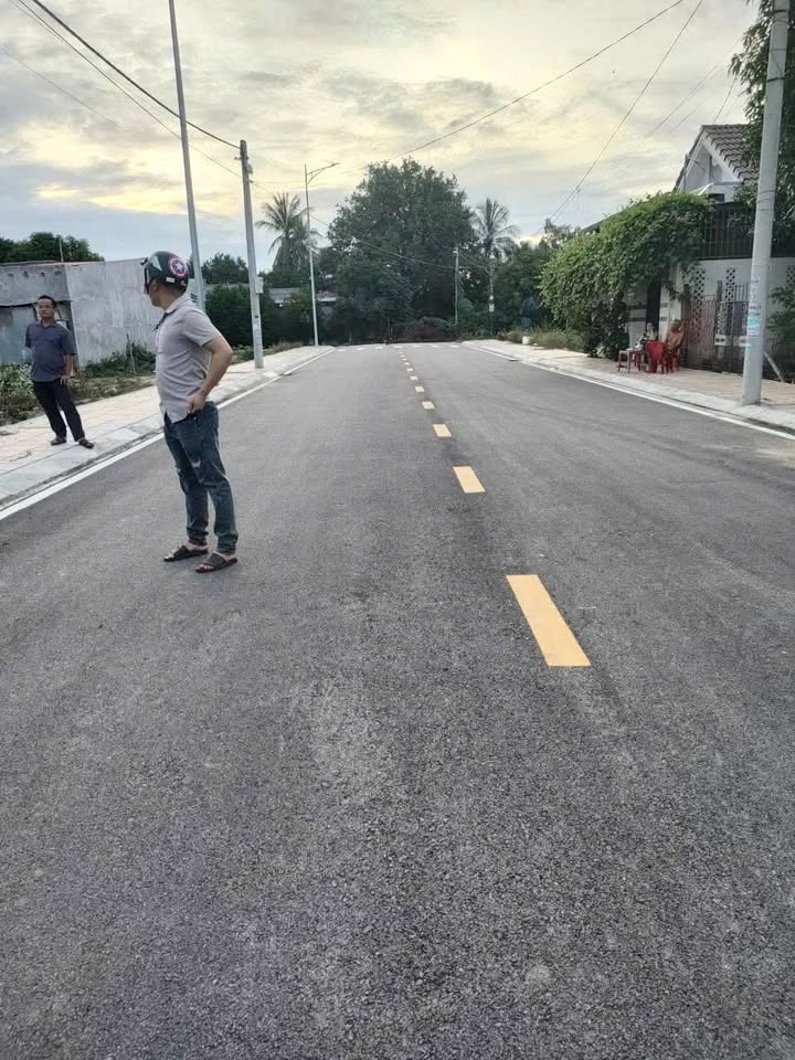 Bán lô đất Phường Tấn Tài 140m² giá 1.68 tỷ - Đầu tư lý tưởng cho tương lai!