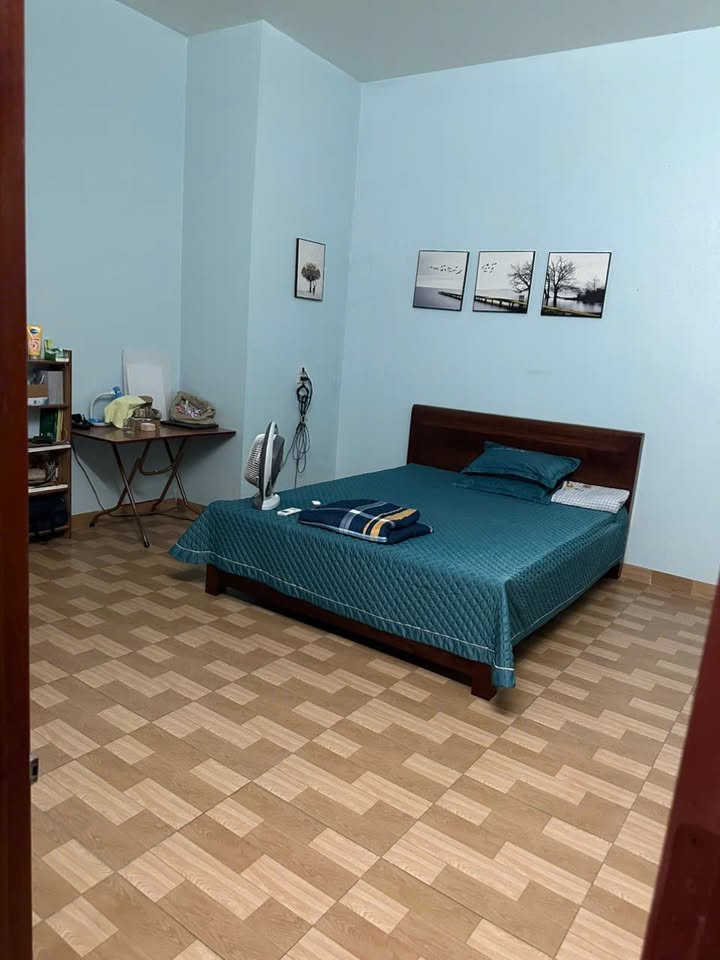 Nhà phố cho thuê tại Đông Sơn, Thanh Hóa - 4 tầng, 3 phòng ngủ, đầy đủ tiện nghi