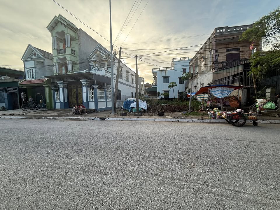Đất nền Ngô Quyền Sầm Sơn 180m² hướng Đông - Vị trí đẹp để đầu tư và ở
