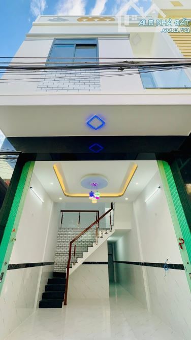 Bán nhà hẻm rộng Tháp Đôi, Quy Nhơn 48m² giá 2.5 tỷ - Nhà mới đẹp lung linh!