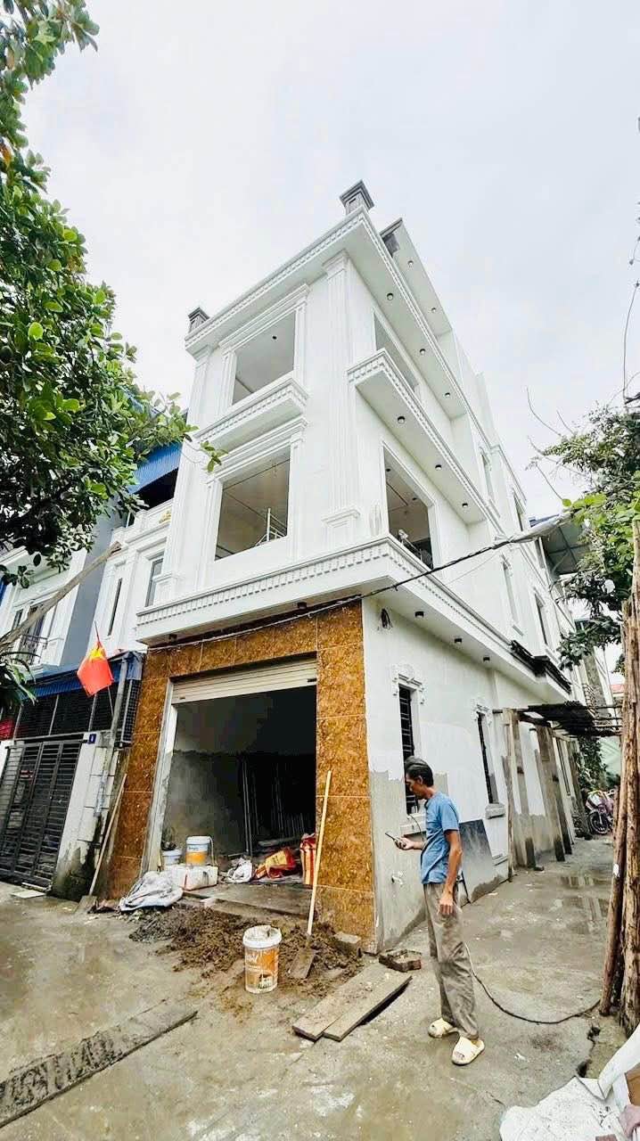 Bán nhà góc 3,5 tầng tại Vân Tra, An Đồng 52m² giá 3,7 tỷ - Sổ đỏ chính chủ!