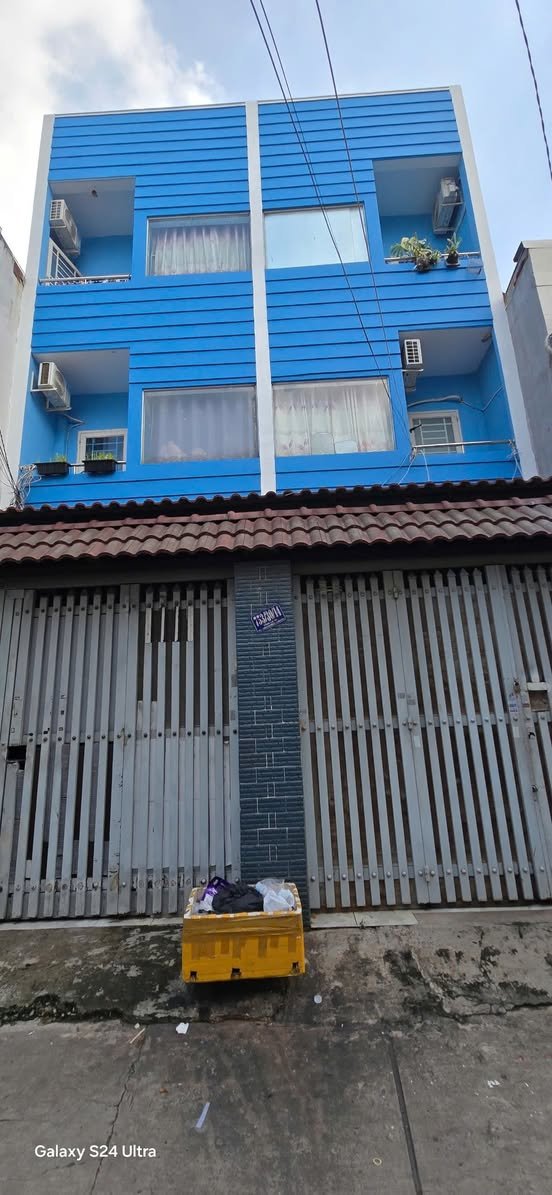 Căn hộ dịch vụ hẻm 753 Tĩnh Lộ 10, Bình Tân, 128m² giá 11.5 tỷ - Vị trí đẹp, tiện ích đầy đủ!