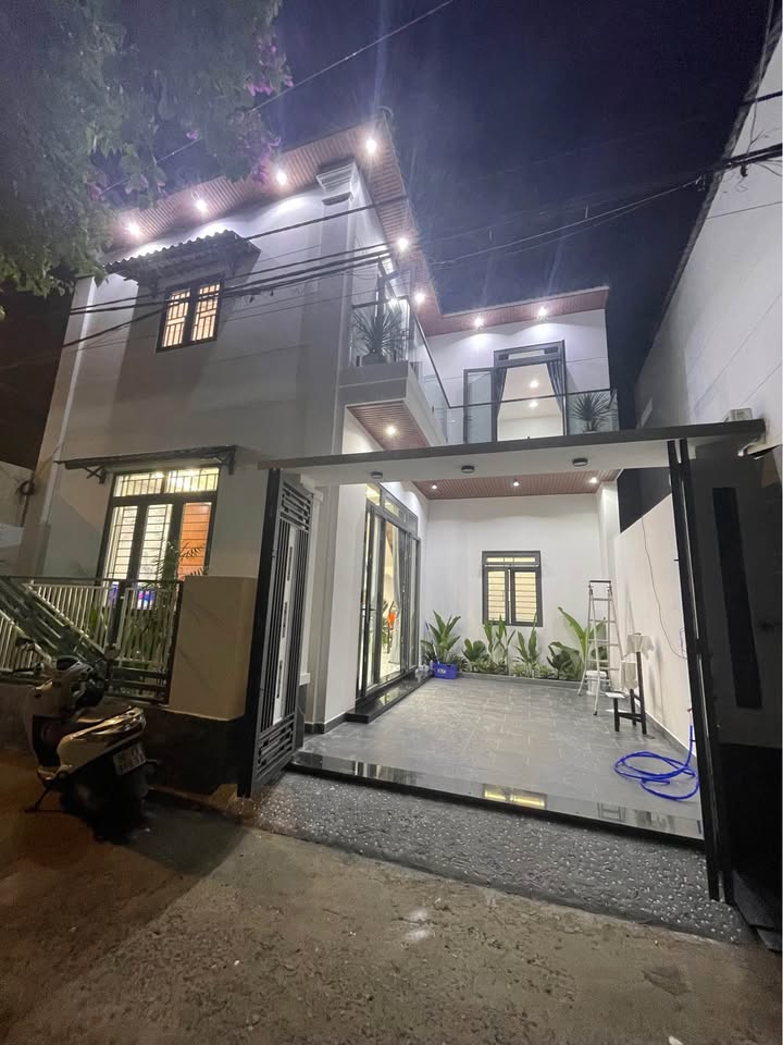 Bán Biệt Thự Nhỏ Đường Nguyễn Thị Thảnh 92m² giá 6.4 tỷ - Thiết kế hiện đại, tiện nghi tuyệt vời!