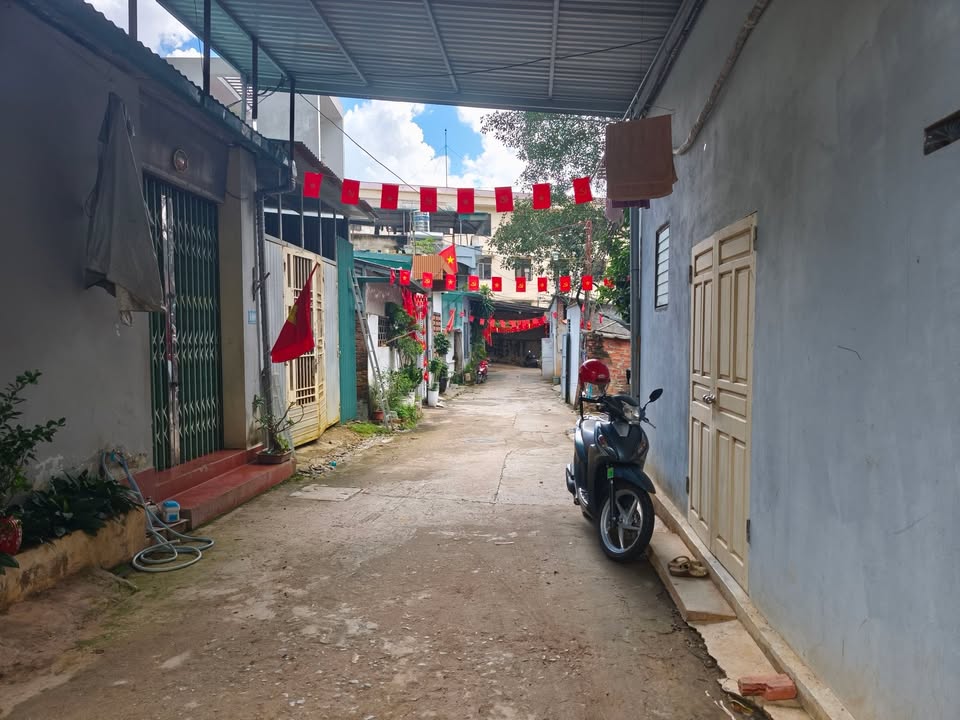 Đất nền tại phường Tô Hiệu, Sơn La 76m² giá 800 triệu - Ngõ ô tô thuận tiện!