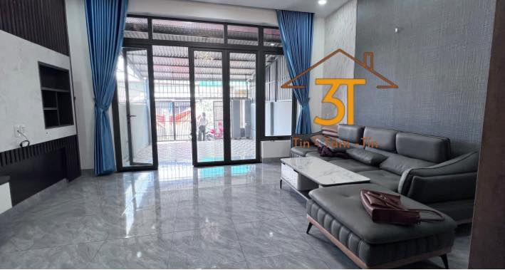 Nhà cho thuê tại Phạm Ngũ Lão, Buôn Ma Thuột 125m² chỉ 6 triệu/tháng - Nội thất đầy đủ!