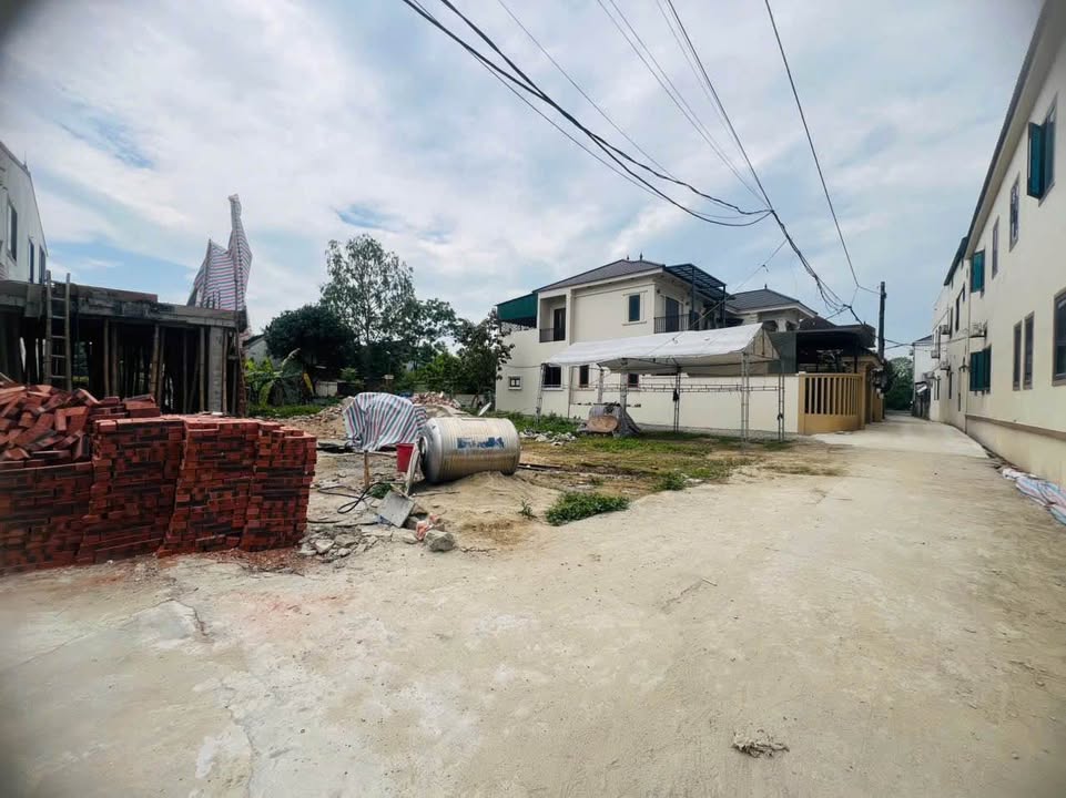 Đất nền Nghi Phú 94m² giá 3.19 tỷ - Vị trí siêu đẹp, khu dân cư thân thiện!
