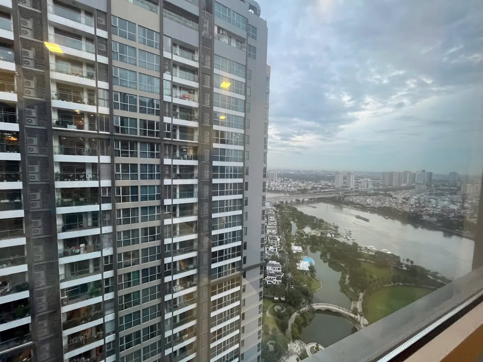 Căn hộ Park 4 Bình Thạnh 116m² giá 32 triệu - Nhà full nội thất, sẵn sàng vào ở!