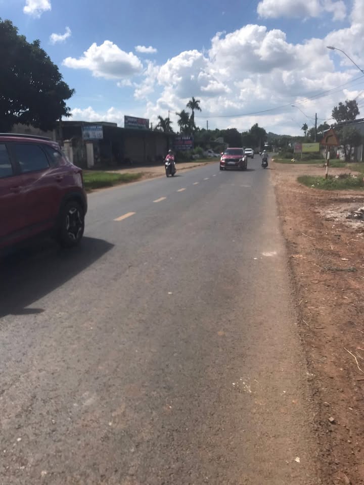 Đất thổ cư 1.040m² tại QL 27, huyện Cư Kuin - Giá chỉ 5.98 tỷ VND!