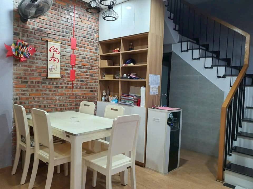Nhà cho thuê 3 phòng ngủ Lê Thanh Nghị 50m² giá 12 triệu - Full nội thất hiện đại!
