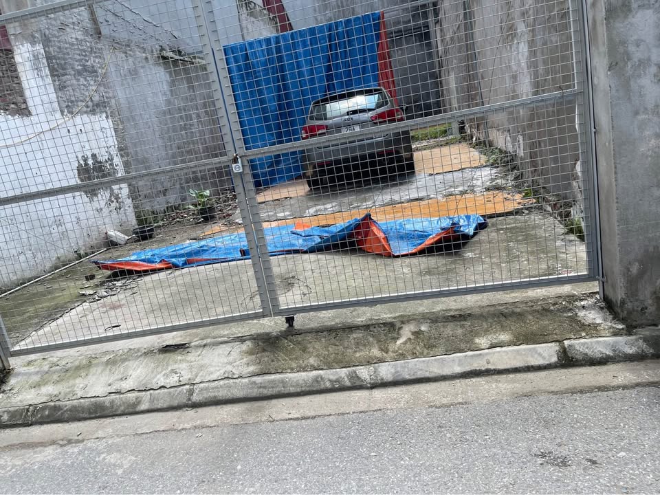 Đất nền Long Biên 120m² giá 10 tỷ - Ô tô vào tận nhà, pháp lý rõ ràng!