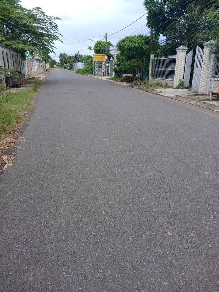 Đất mặt tiền đường Lưu Hữu Phước, Trà Vinh 304m² giá 2 tỷ - Cơ hội đầu tư hiếm có!