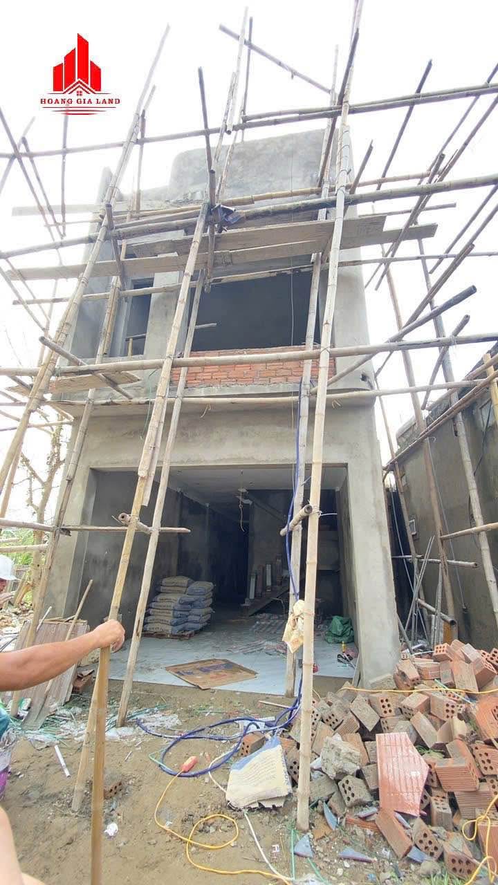 Nhà 2,5 tầng Nghi Phú 56,5m² - Thiết kế hiện đại, kết nối thuận tiện!