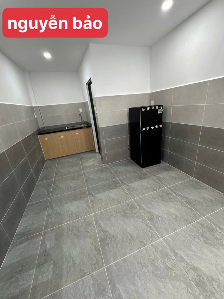 Phòng trọ cho thuê đường Lê Phước Thọ, Bình Thủy, 28m² giá 2,5 triệu - An ninh, sạch sẽ, giờ giấc tự do!