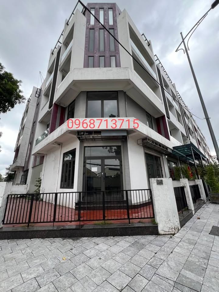 Biệt thự góc 3 mặt thoáng KĐT Vĩnh Hoàng 110m² giá 30 tỷ - Không gian lý tưởng cho gia đình