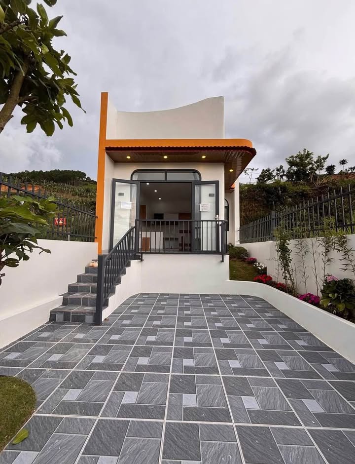 Nhà nghỉ dưỡng tại Nam Ban, Lâm Hà 127m² giá 1 tỷ - Sẵn sàng vào ở!