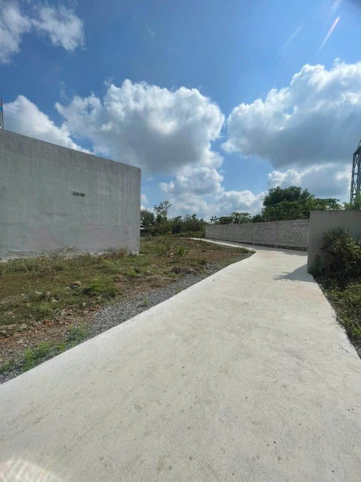 Đất nền Bàu Trâm Long Khánh 110m² giá 1.05 tỷ - Sổ đỏ chính chủ thổ cư 100%!