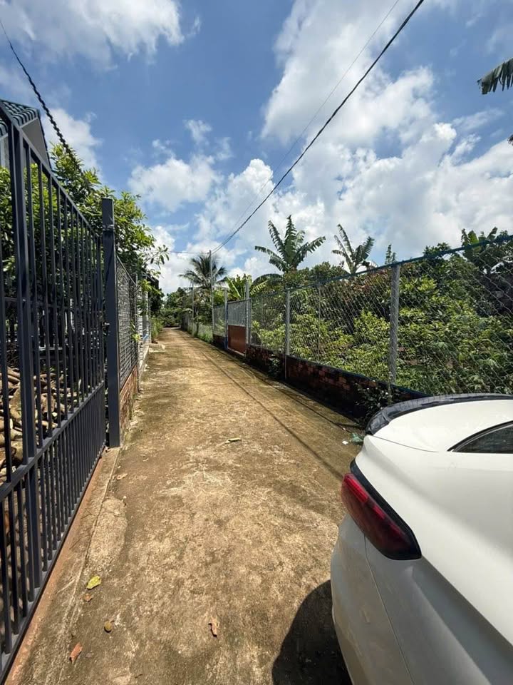 Đất nền hẻm Thành Thái, phường Bảo Vinh, 120m² giá chỉ 850 triệu - Sổ đỏ chính chủ!