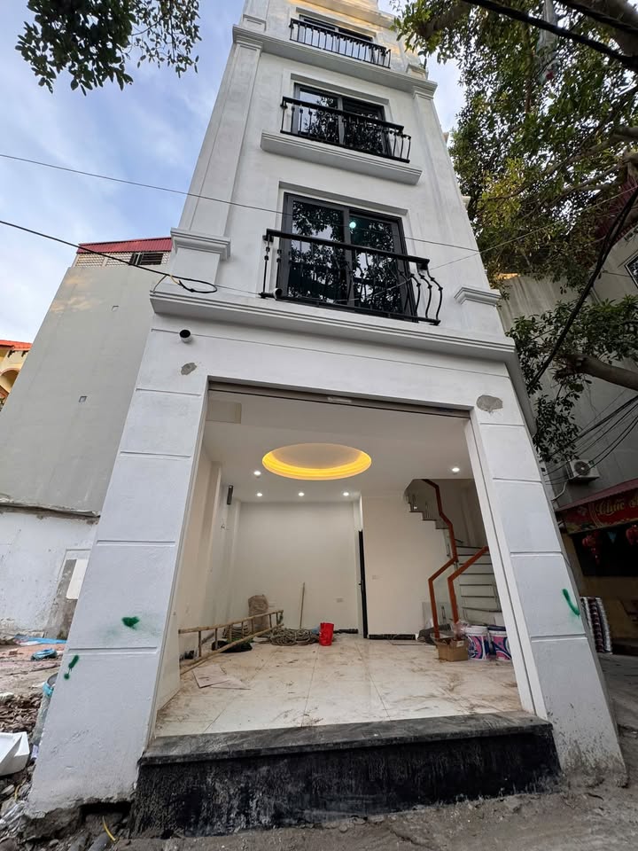 Nhà 5 tầng Dương Nội Hà Đông 30m² giá 5 tỷ - Ô tô 7 chỗ đỗ cửa