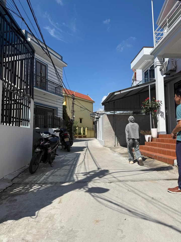 Đất Cẩm Sơn, Quảng Ninh 63.4m² giá 700 triệu - Hướng Bắc, ô tô đỗ tận nơi!