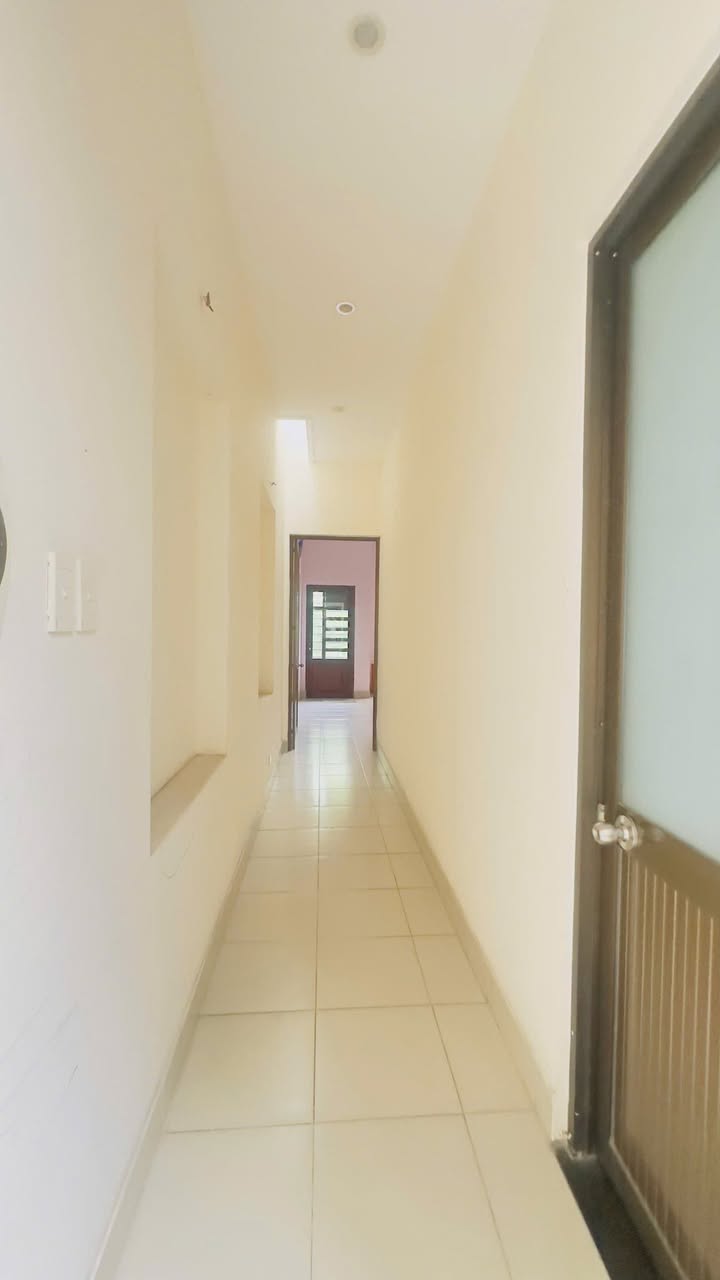 Nhà mặt tiền kinh doanh phường Đông Hòa, Dĩ An 272m² giá 13 tỷ - Vị trí đắc địa cho mọi hoạt động