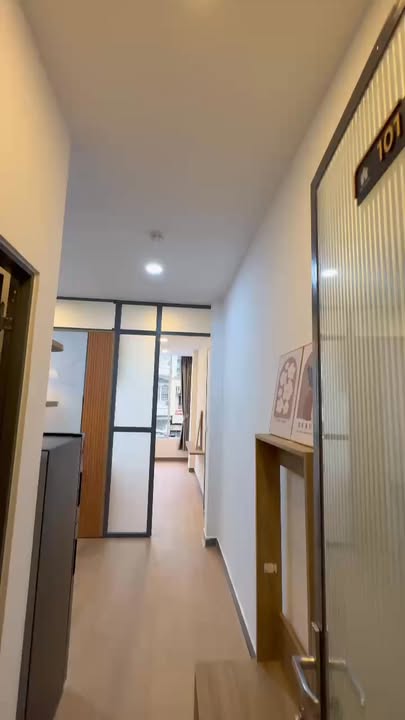 Căn hộ dịch vụ 1 phòng ngủ Đào Duy Anh Phú Nhuận giá 7.5 triệu - Thiết kế sang trọng, thoáng mát!