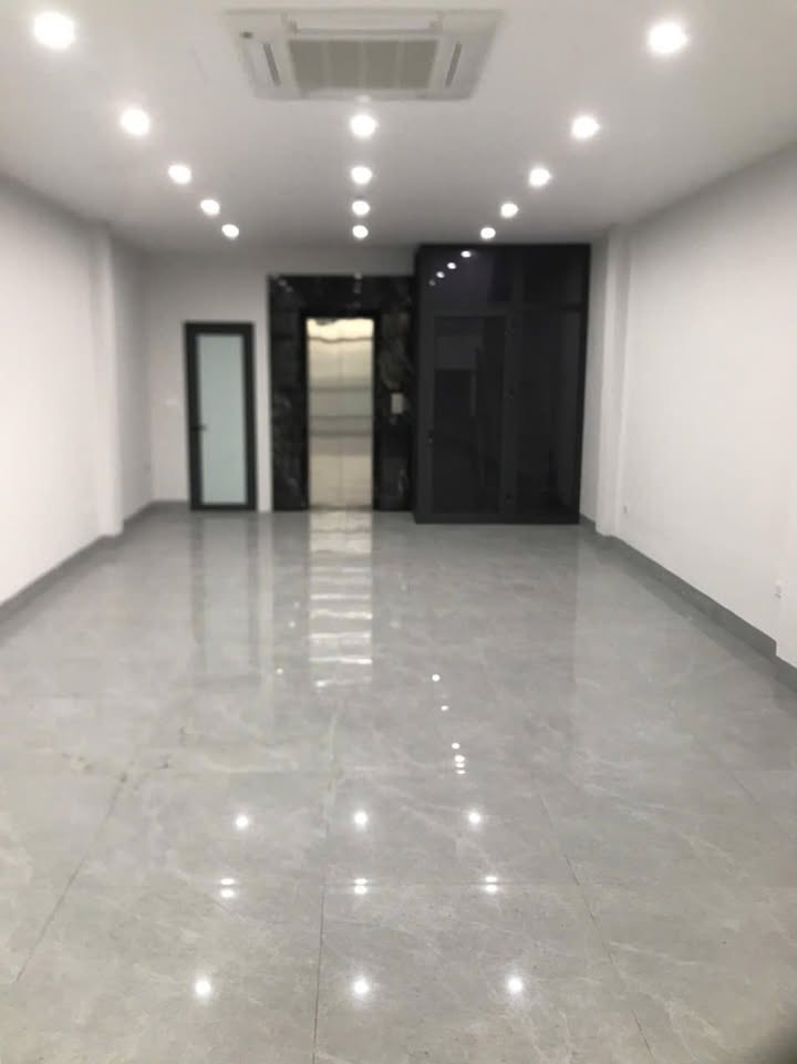 Sàn văn phòng cho thuê khu đô thị Mỹ Đình 1 70m² giá 12 triệu - Nhà mới hoàn thiện đẹp!