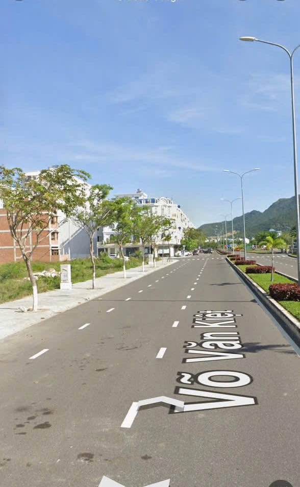 Bán đất Nha Trang 100m² giá 7.2 tỷ - Vị trí đắc địa cạnh Tập đoàn SunGroup!